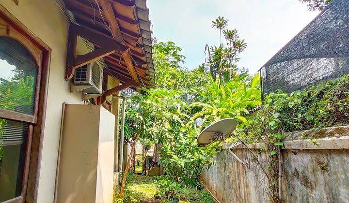 Rumah lama di di area jati padang 1