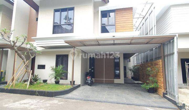 Rumah baru sisa 2 unit di Jagakarsa 1