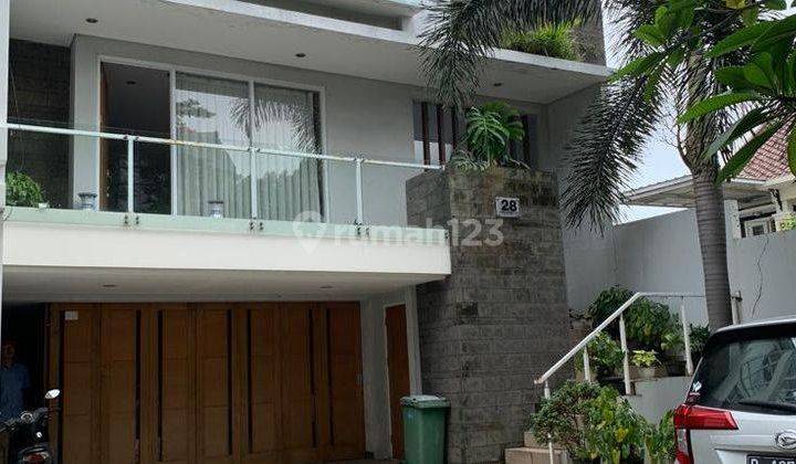 Rumah dalam townhouse di pangkalan jati 1