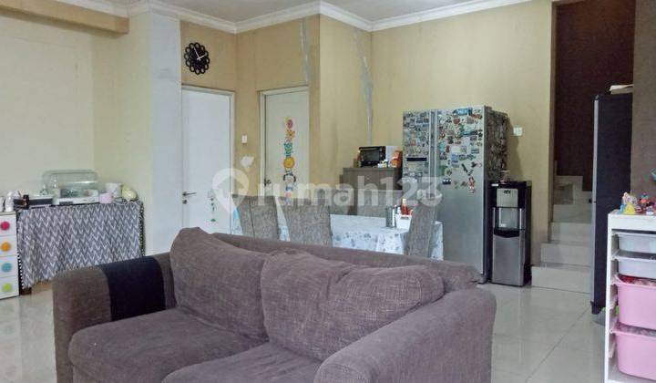 Rumah nyaman dalam townhouse di Bintaro pesanggrahan, Jaksel 2