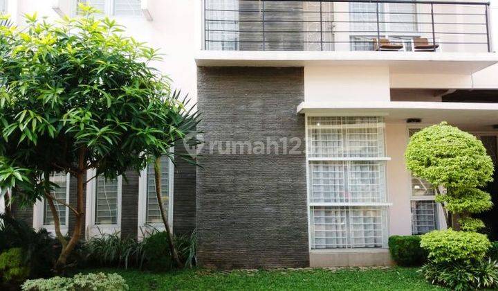 Rumah Dalam Townhouse Jagakarsa, Jakarta Selatan 1