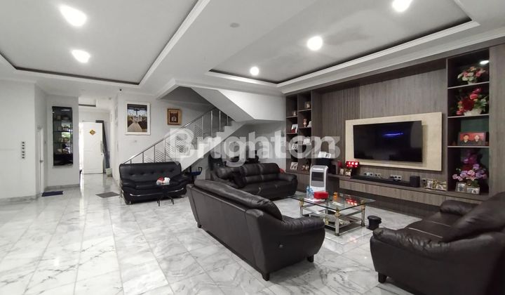 Rumah Mewah Harga Njop di Sunter Bisma Jakarta Utara Rumah Mewah Harga Njop di Sunter Bisma Jakarta Utara