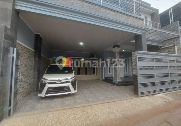 Dijual Rumah ada kolam Renang di jati bening  Bekasi . Jawa barat