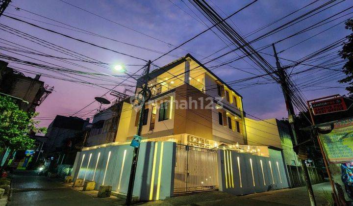 Rumah Kost Esklusif di Tomang, Jakarta Barat 1