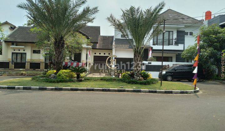 Cepat Murah Rumah Hook 2 Lantai Perumahan Depan Taman 1