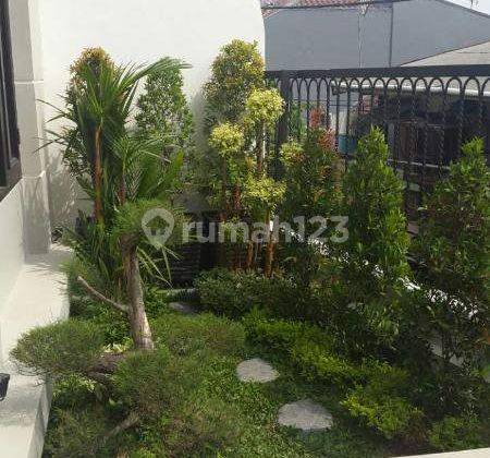 Rumah Swimming Pool Fully Furnished Di Radio Dalam Jaksel 6989 OF 2