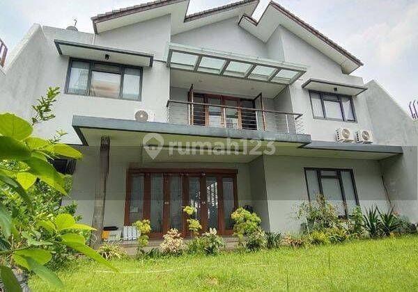 Dijual Rumah Cantik Mewah Taman Kb. Jeruk 1