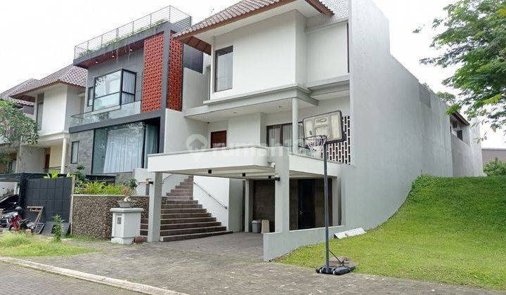 Dijual atau Disewa Rumah De Park Heliconia  2