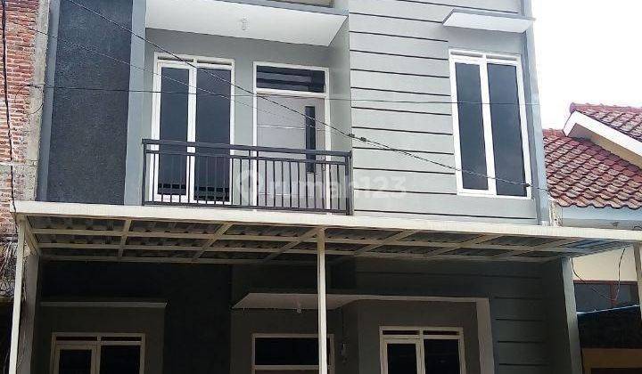 Rumah SHM Bagus 3 Lantai dijual full anak kost  1