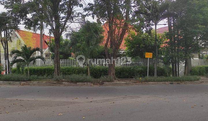 Rumah hitung tanah lokasi tengah kota Wr Supratman 13m an 2