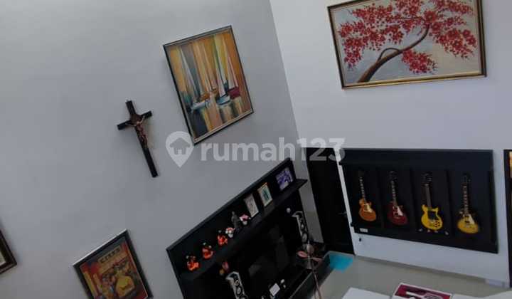 Rumah 2 Lantai Siap Huni Di Perumahan 2