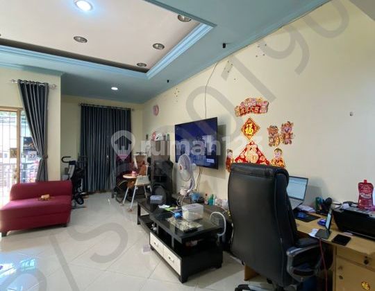RUMAH CANTIK SIAP HUNI JL. SATRIA PADEMANGAN JAKARTA UTARA 1