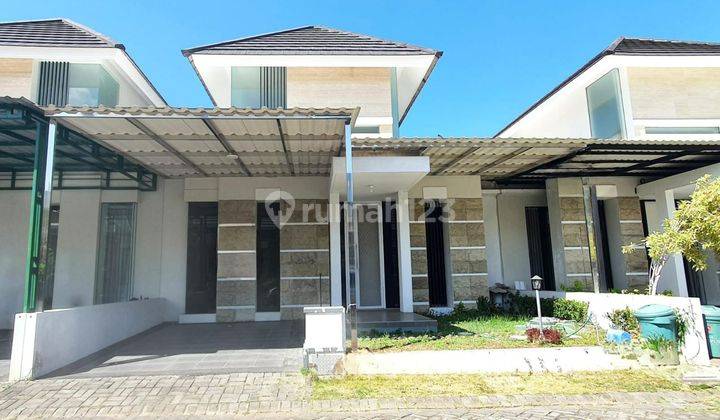 Rumah Modern Minimalis Lokasi Daerah Kota Cocok Buat Hunian 1