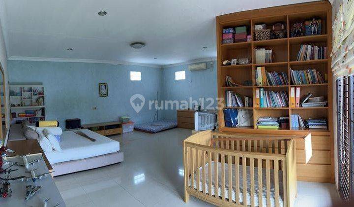 Rumah 2 Lantai Semi Furnished di Sawangan Depok Jawa Barat 2