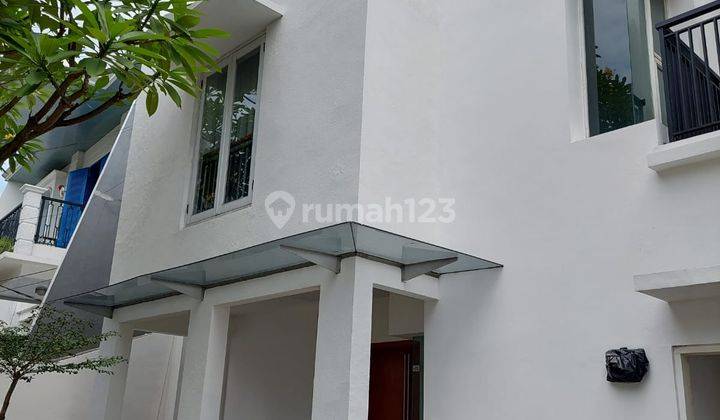 Rumah 2 Lantai Strategis Di Gandaria Tengah Kebayoran Baru S6782 1