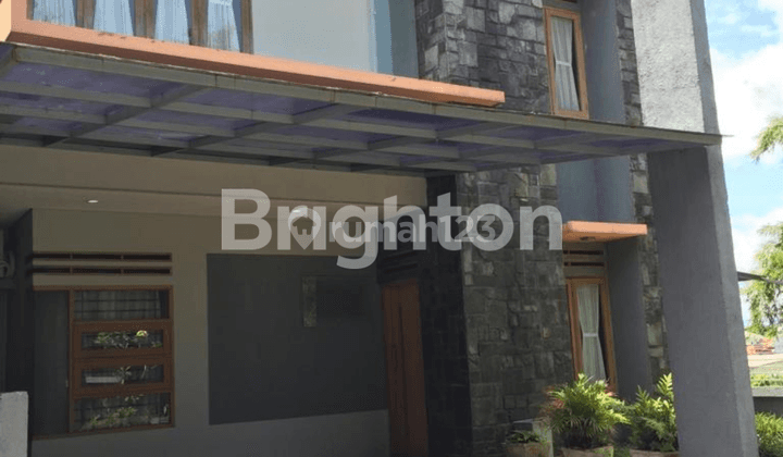 Rumah Mewah 2 Lantai Full Furnished Cigadung Raya Barat Bandung 1