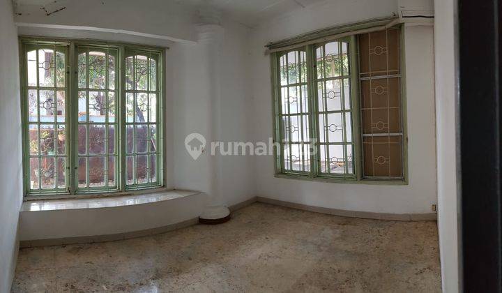 Dijual Rumah Tua di Interkota Kosambi, Sangat Strategis, Cocok untuk Kos, dekat dengan Stasiun Kereta dan Perkantoran, Best Price! 1