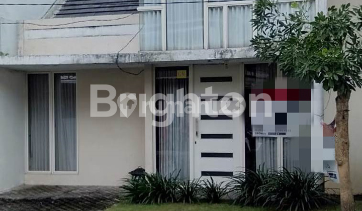 RUMAH 1 LANTAI, LOKASI NYAMAN ROW JALAN 3.MOBIL 1
