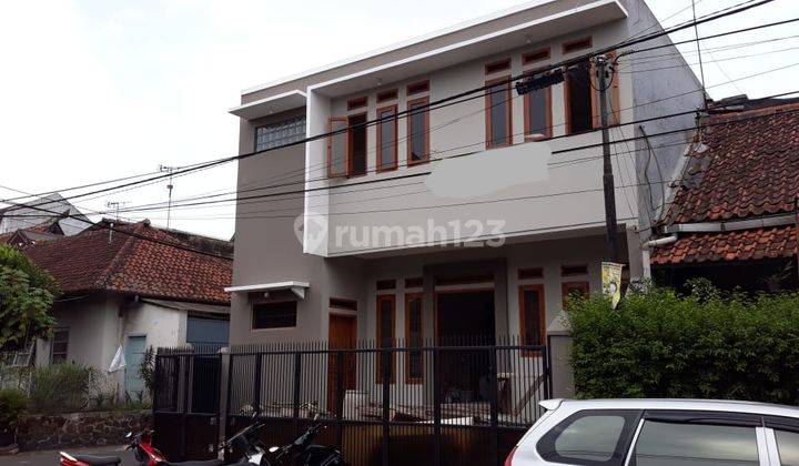 Rumah atau rukost pasundan 1