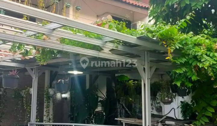 Rumah Cantik Di Lokasi Aman, Nyaman Dan Strategis 1