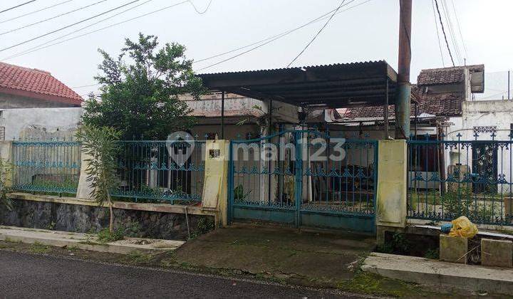 Jual Rumah SHM hitung tanah hadap Timur di Merbau Raya  1