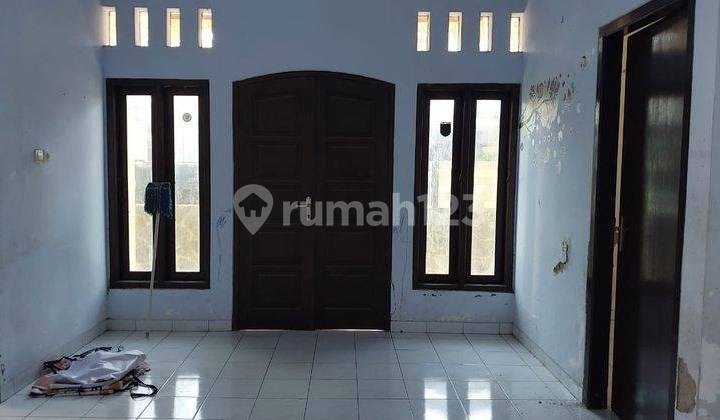 Rumah di Jl Zebra SHM Bagus Unfurnished  1