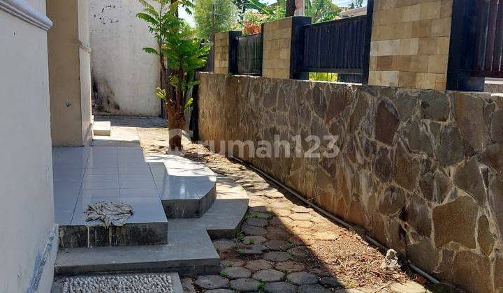 Rumah di Jl Zebra SHM Bagus Unfurnished  2