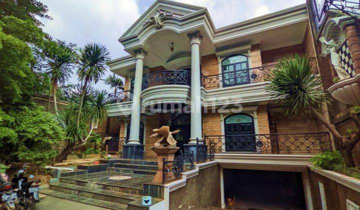 Rumah Mewah 2 Lantai Di Kawasan Elite Menteng Jakarta Pusat