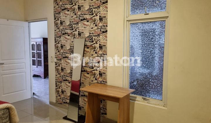 RUMAH DI GRAHA PADMA 1