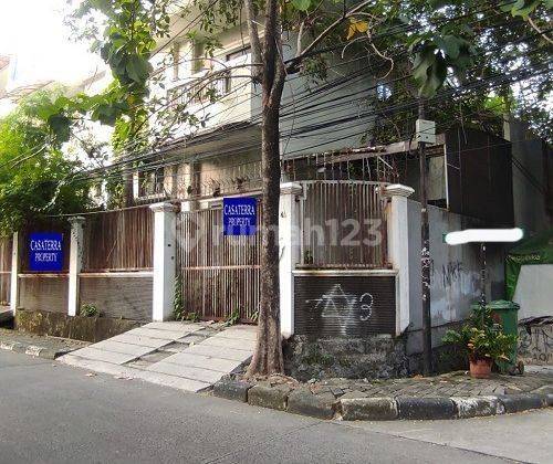 Rumah Daerah Rajawali Luas 172m2 Lokasi Bagus, 2 Lantai, Posisi Hoek 1