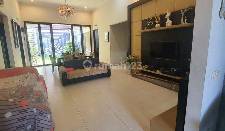 Rumah Bagus Full Furnished Di Kota Baru Parahyangan 2