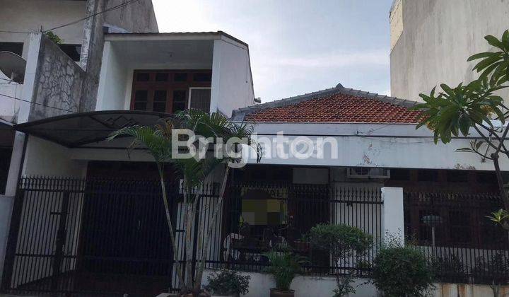 Rumah Bagus Unfurnished Sertifikat Hak Milik Tomang , Jakarta Barat 1