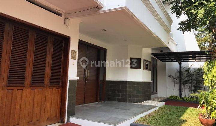 Rumah Bagus Siap Huni di Jalan Anggur Barat, Cipete, Jakarta Selatan 1