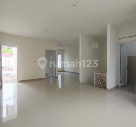 Rumah 2lantai  kokoh di Jatiluhur deket toll Jatiasih 2