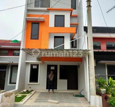 Kemandoran pekayon Bekasi rumah 3 lantai belakang Revo Town & LRT
