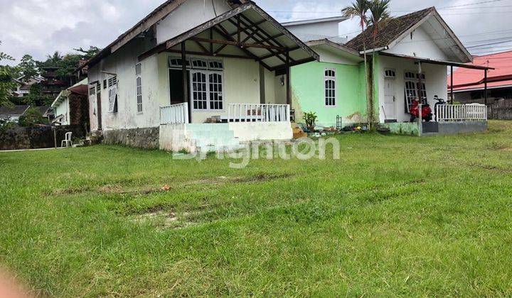 Rumah plus faviliun ditengah kota balikpapan 2