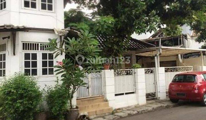 Tanah Luas Dan Rumah Besar Di Area Strategis Tebet Barat 1