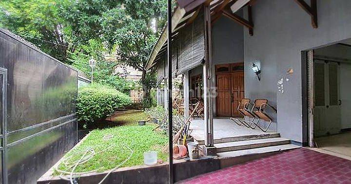 Rumah Hoek Hitung Tanah Tebet Barat Jakarta Selatan 2