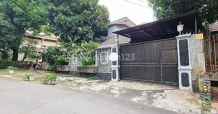 Rumah Hoek Hitung Tanah Tebet Barat Jakarta Selatan 1