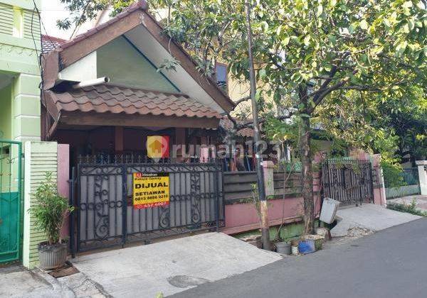 Rumah di Komplek Taman Nyiur Sunter JAK UT - LT.204 / LB.150 -SHM 1