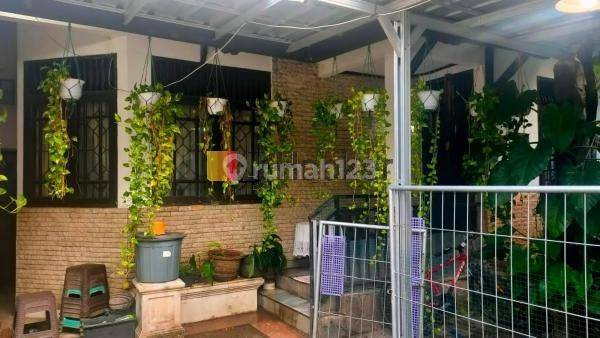 Rumah di kampung Ambon Pulo Gadung Jakarta Timur - LT156 m2 - SHM 2