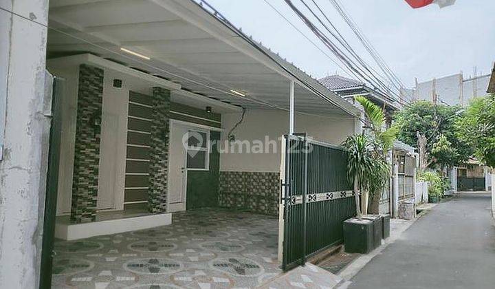 Rumah Siap Huni Di Tebet Barat Jakarta Selatan 1