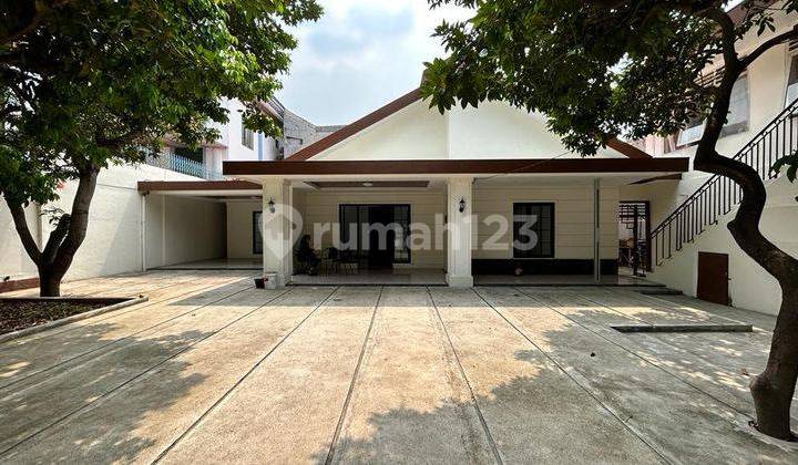 Cipinang Cempedak, Rumah Area Premium Polonia