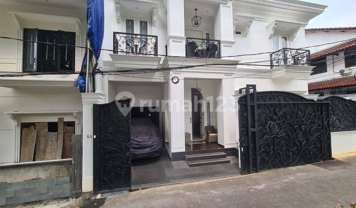 Tebet Timur, Rumah Mewah 2 Lantai, Relatif Masih Baru, Tepat Depan Taman Tebet Timur, Rumah Mewah 2 Lantai, Relatif Masih Baru, Tepat Depan Taman
