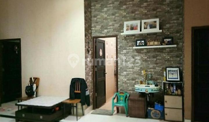 Rumah 1,5 Lantai Asri dan Cantik, Siap Huni, Raffles Hills - SHM 2