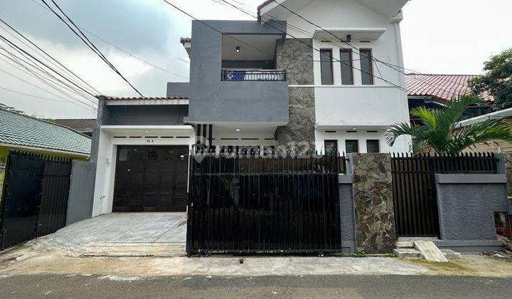 Dijual Rumah di Tebet, Rumah Siap Huni, Akses 2 Mobil, 1