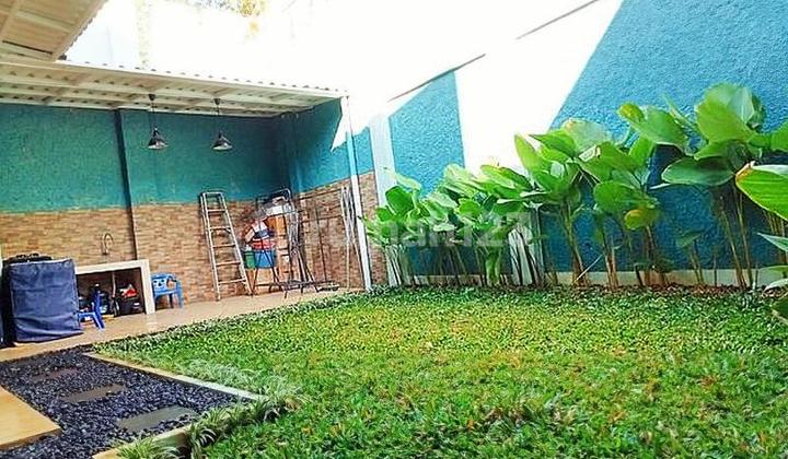 Rumah Mewah Full-Furnished Siap Huni di Mutiara Sentul - SHM 2