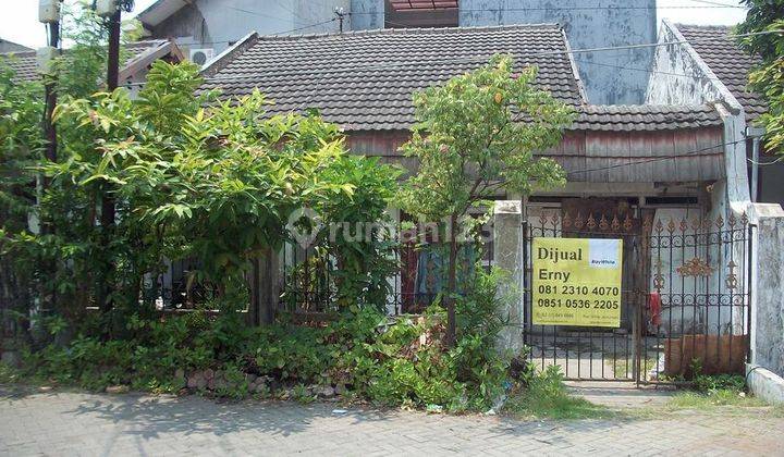 Rumah HITUNG TANAH !!! di Sutorejo Timur Surabaya Timur, Luas 9 x 17,5 m2, Hadap Utara, SHM 1