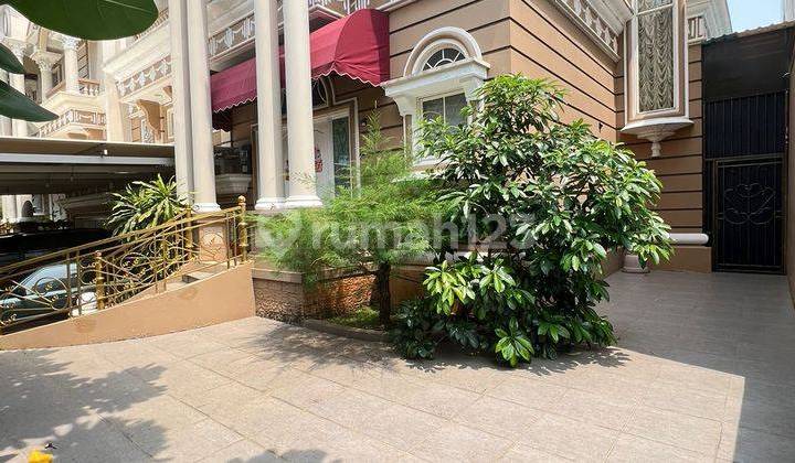 Rumah Gold Coast Uk 15x30 Tipe Clasic,semi Furnish,lantai Marmer,2,5 Lantai,utara