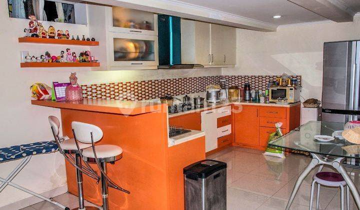 Rumah Katamaran Indah Uk 8x23,5 Furnish,renovasi,bagus Rapih,3 Lantai 2